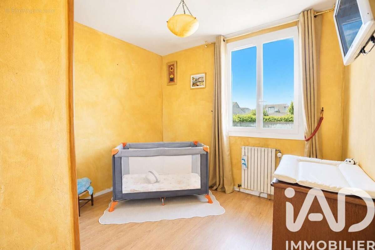 Maison 85 m² à Villeron  - photo 9