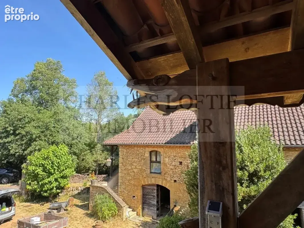 Ensemble en pierre avec gîte et piscine sur un terrain de 8 804 m² dans un hameau paisible en Bouriane - photo 16