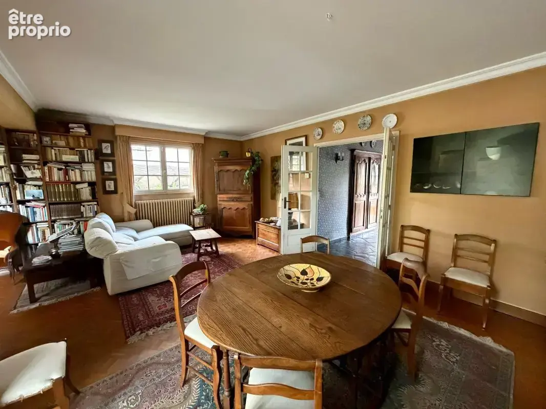Pontoise – Maison familiale de 223 m², 6 chambres - photo 3