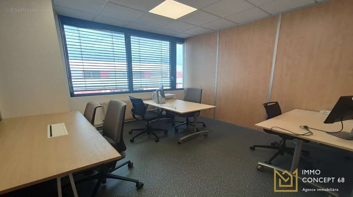 Commerce à HORBOURG-WIHR