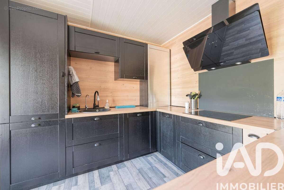 Maison 96 m² à Sapogne-Et-Feucheres  - photo 4