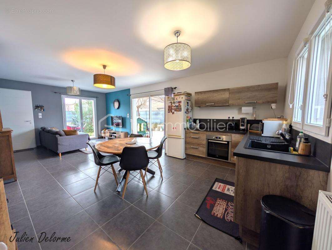 Maison à CHATEAUNEUF-DU-RHONE