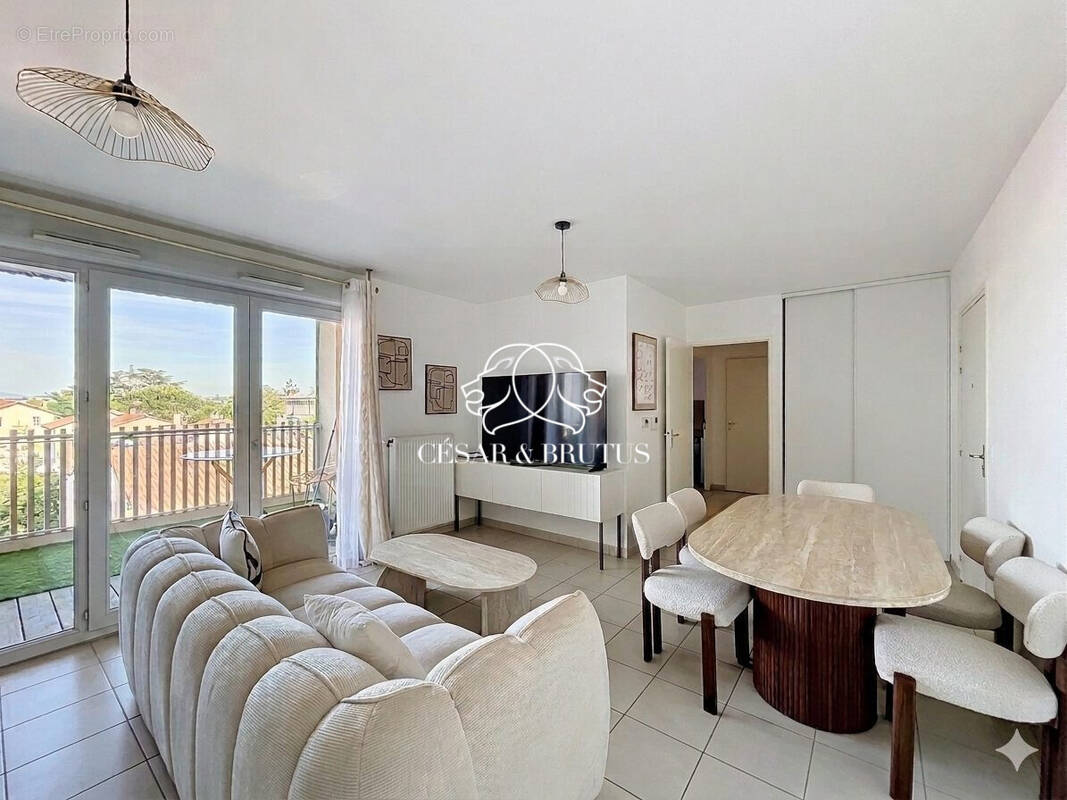 Appartement à VENISSIEUX