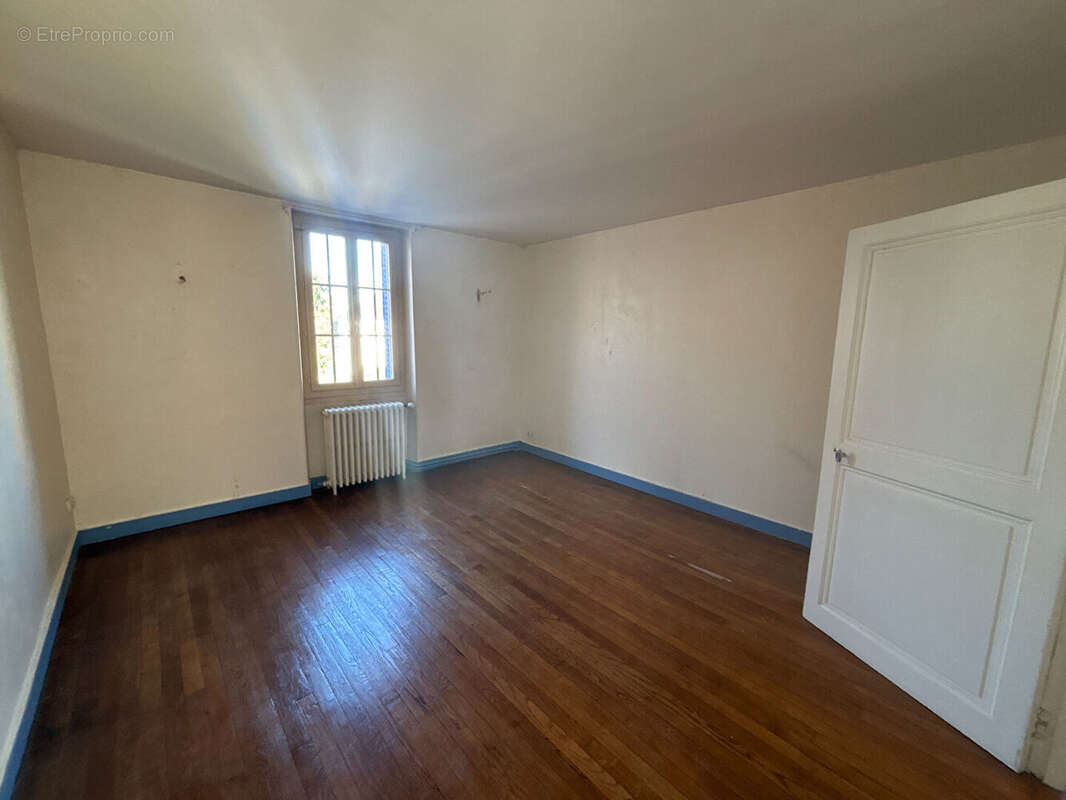 Maison à NOGENT-LE-ROI