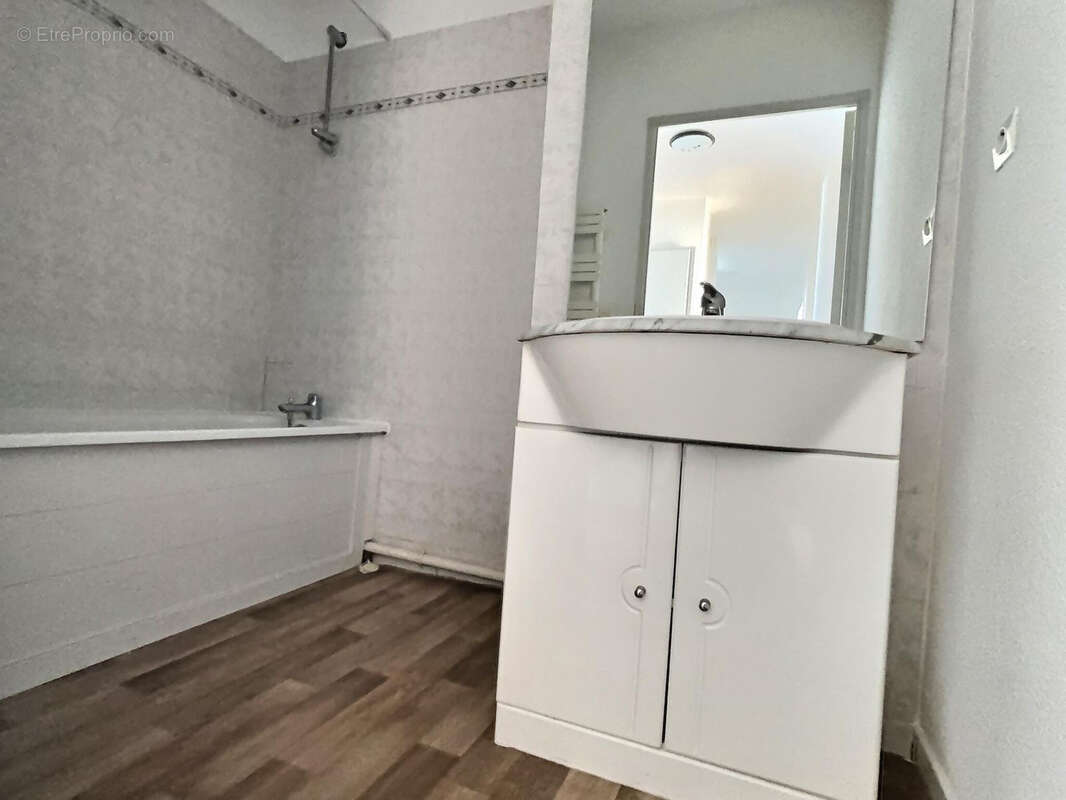 Appartement à LYON-9E
