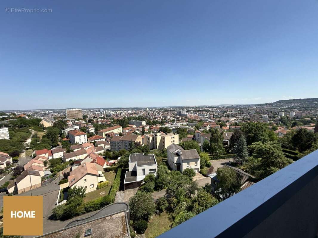 Appartement à LAXOU