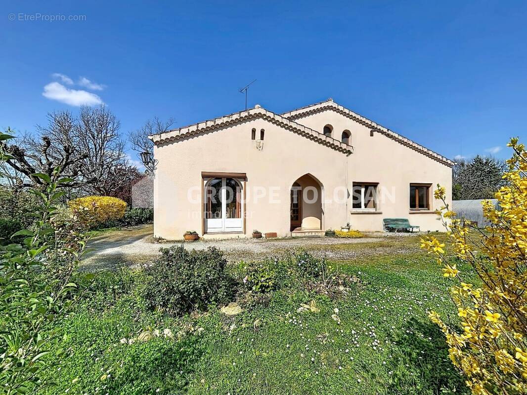 Maison à LAVAUR