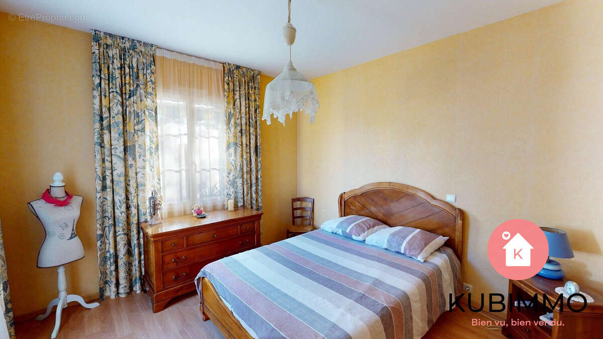 Maison à TALMONT-SAINT-HILAIRE