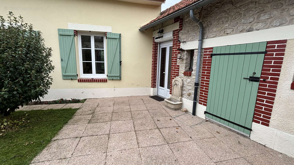 Maison à LE GAULT-SAINT-DENIS