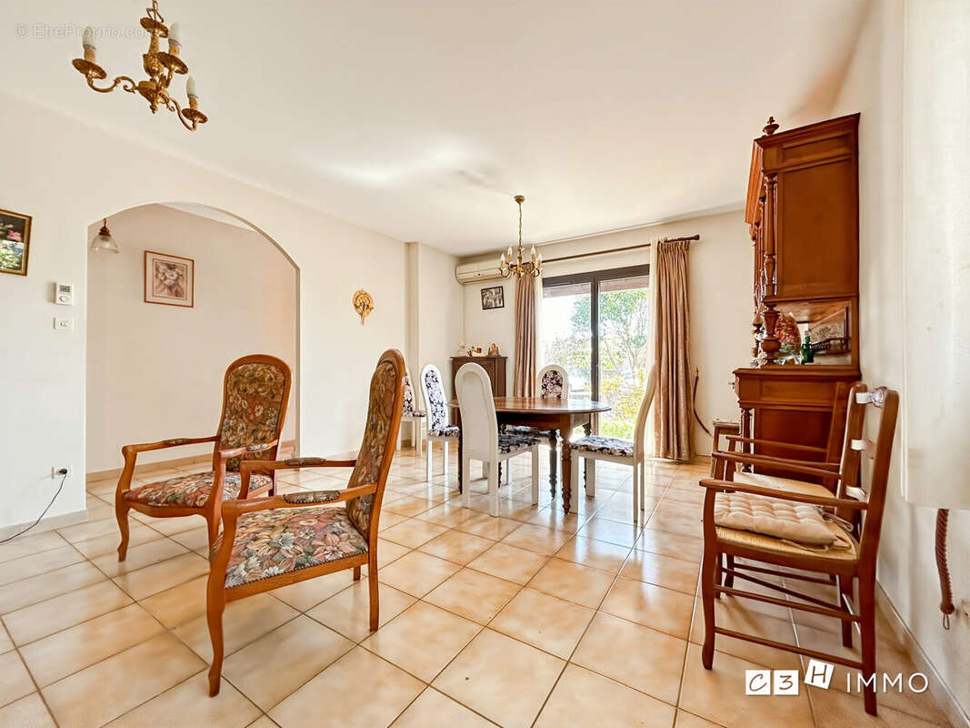 Maison à VILLENEUVE-TOLOSANE