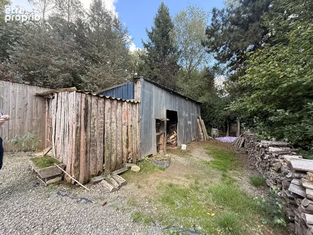 Propriété de 93m2 - 9877m2 de terrain - photo 2