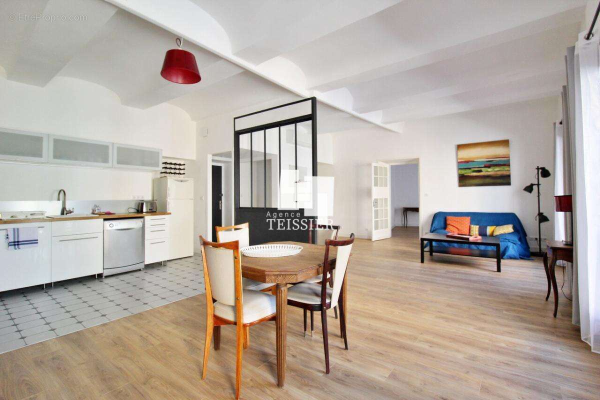 Appartement à LES VANS