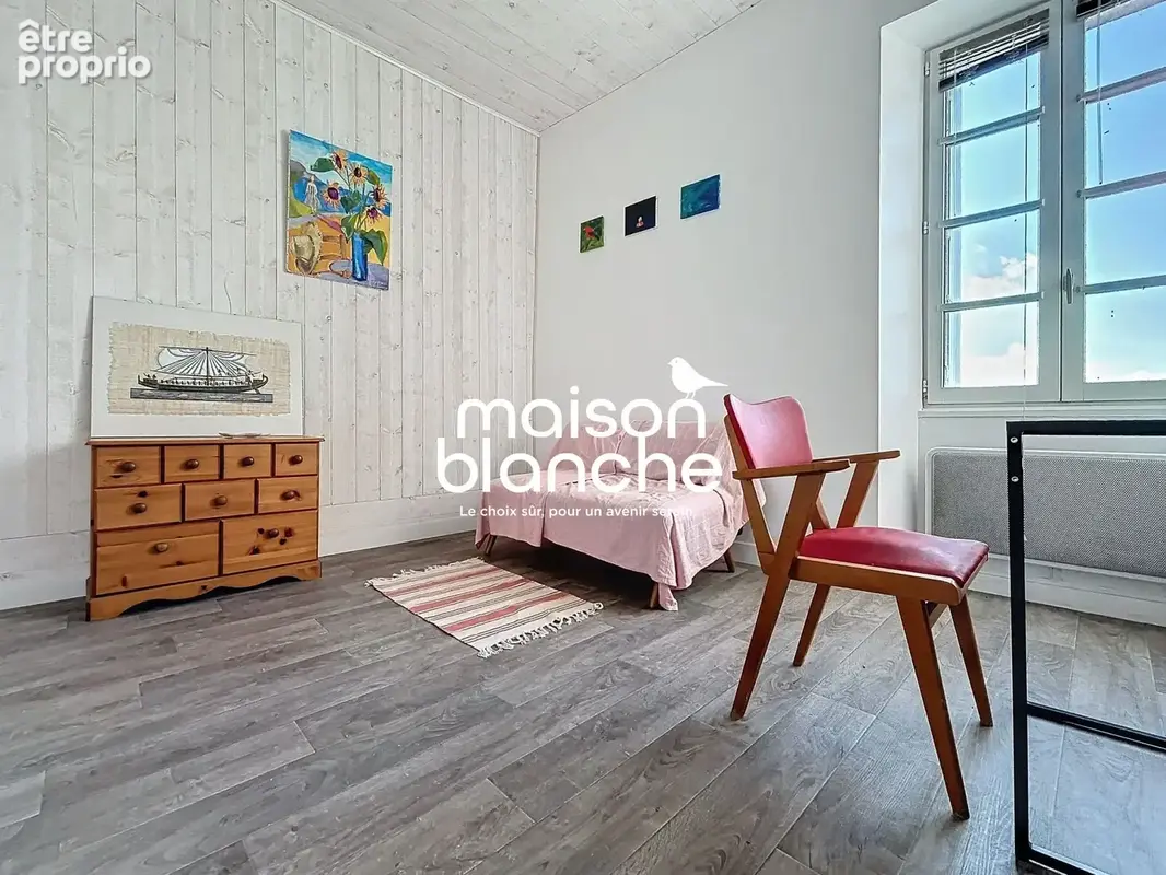 Maison 6 pièces 145 m² à vendre à Muron (17430) - photo 1