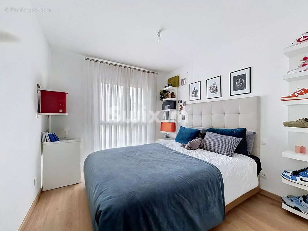 Propriété moderne avec piscine près de la frontière - photo 6