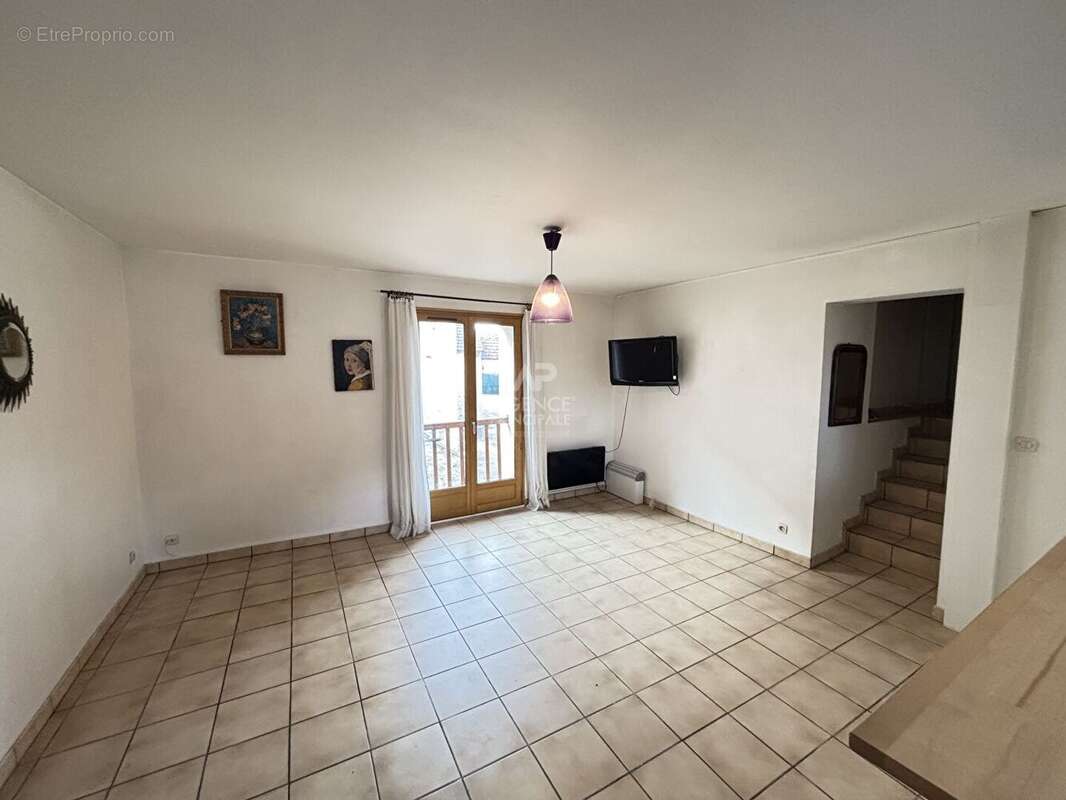 Appartement à AUVERS-SUR-OISE