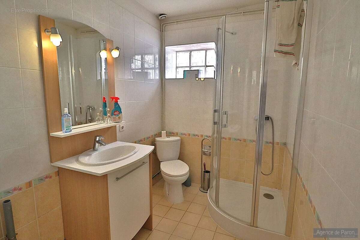 Maison à VERRIERES-LE-BUISSON