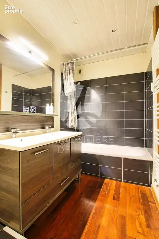 T3 - monplaisir - 72m² - photo 6