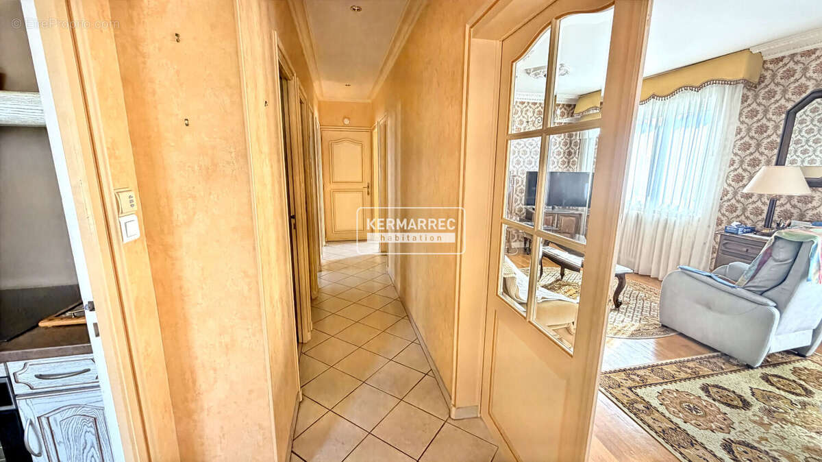 A VENDRE Maison 4 pièces à VITRE 75 m² - 230 400  HAI - photo 3