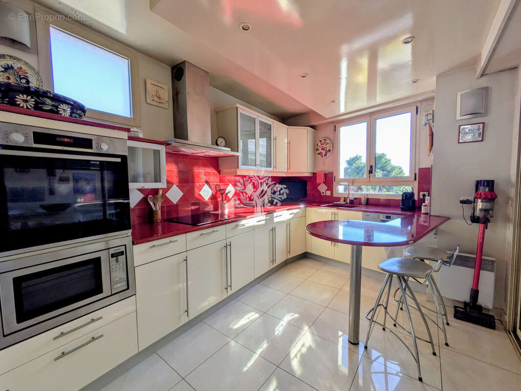 Appartement à SANARY-SUR-MER