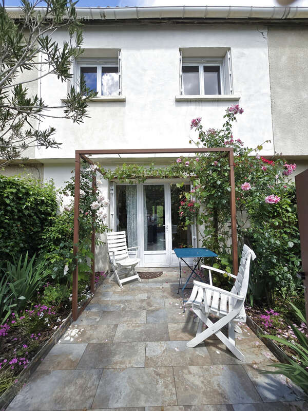 Maison à PRADES-LE-LEZ