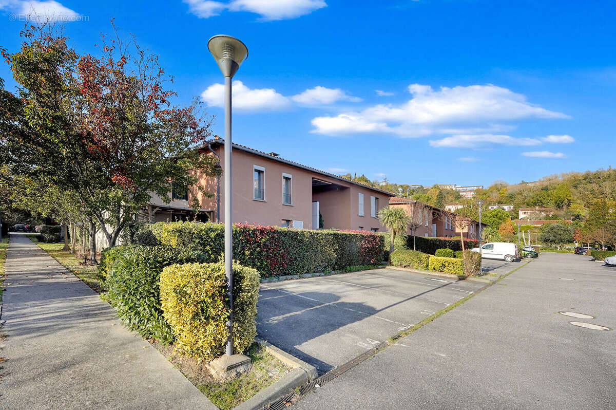 Appartement à CASTELNAU-D&#039;ESTRETEFONDS