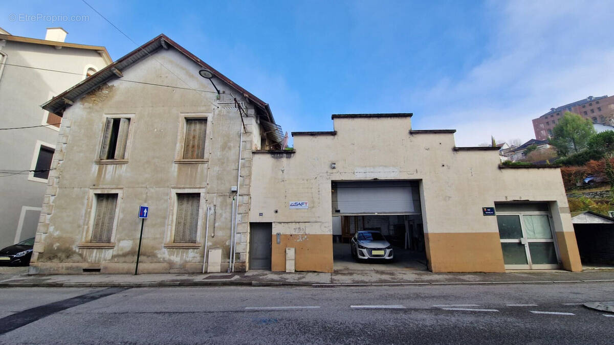 Appartement à AIX-LES-BAINS