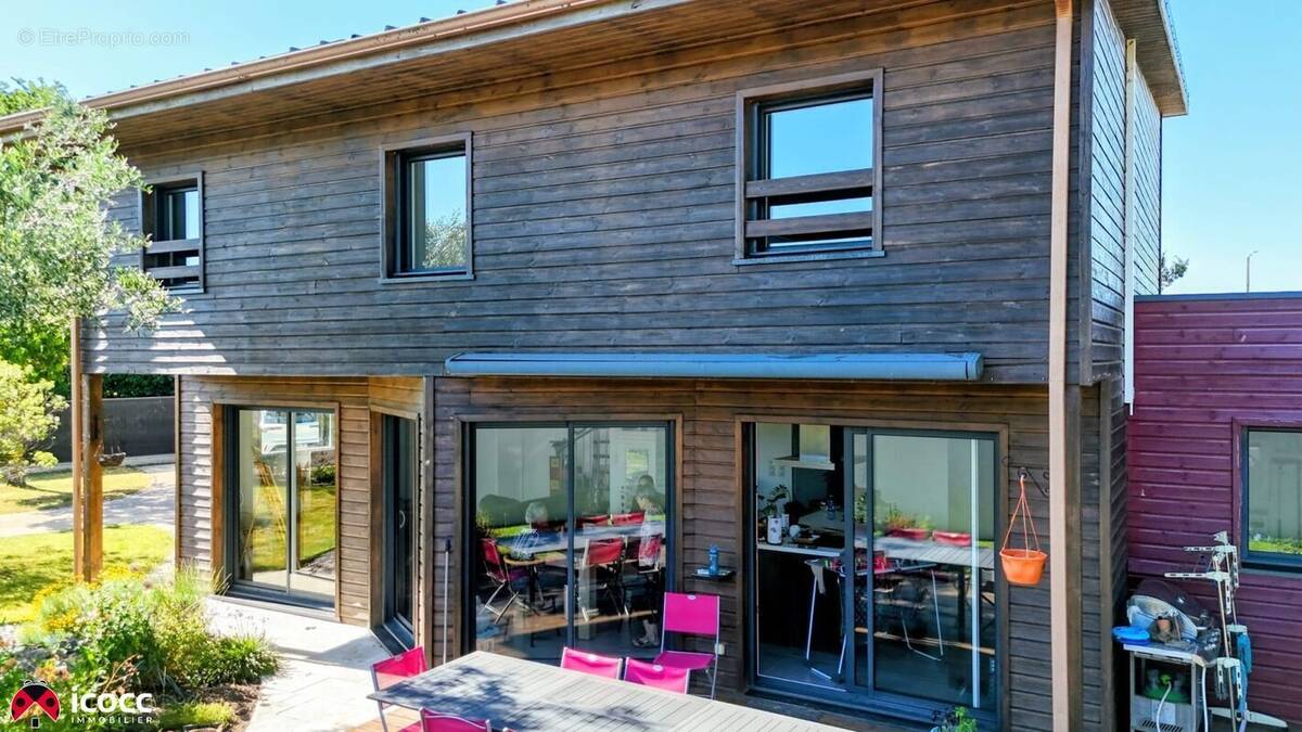 Maison à PEAULT