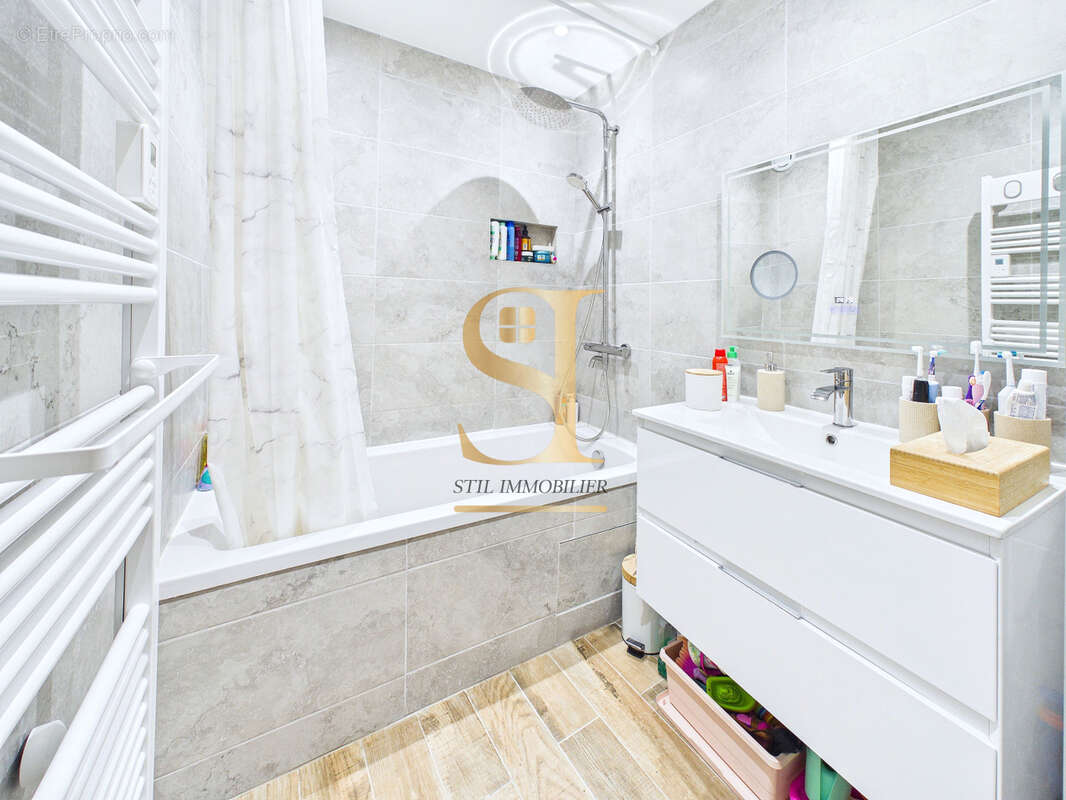 Appartement 81 m² à Corbeil-Essonnes  - photo 9