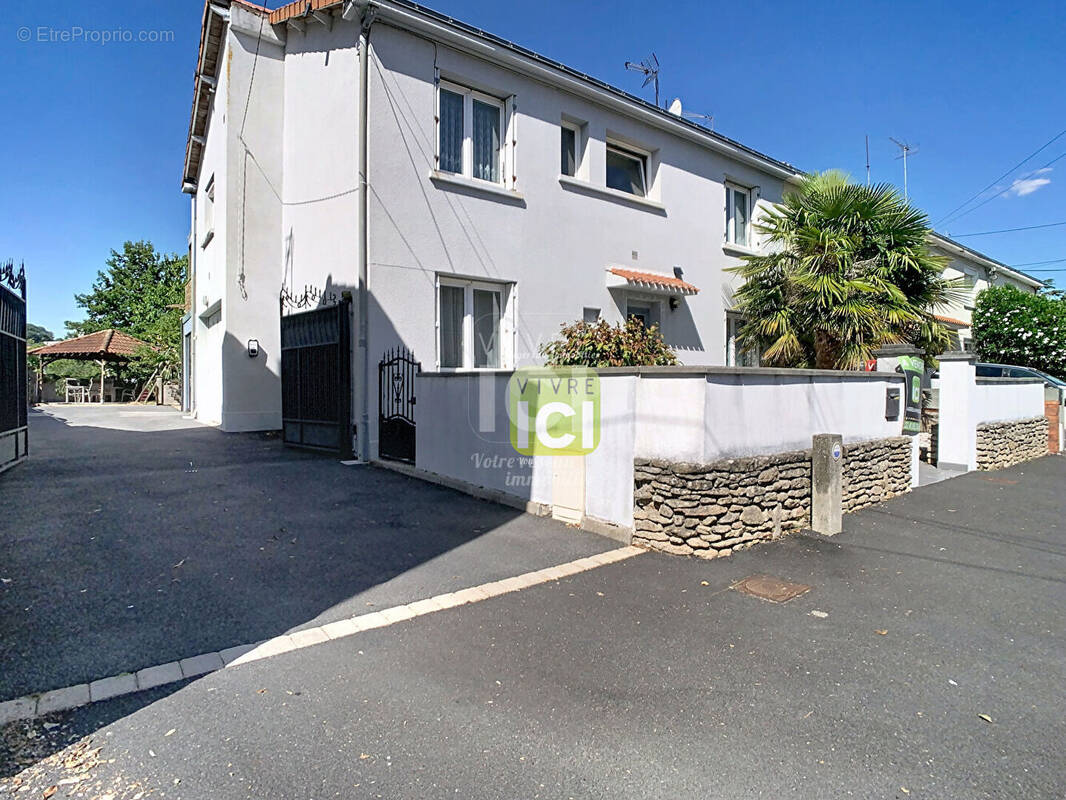 Maison à CHOLET