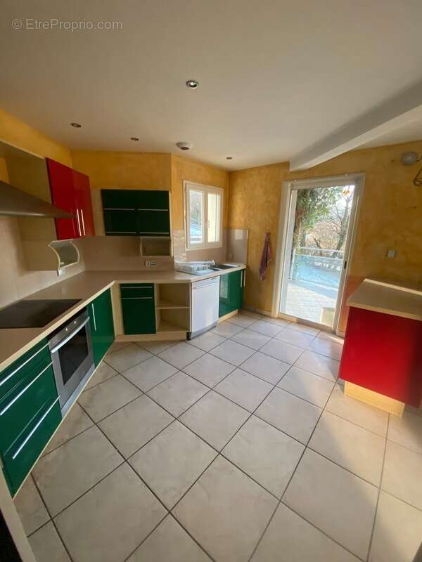 Maison à ARPAJON-SUR-CERE