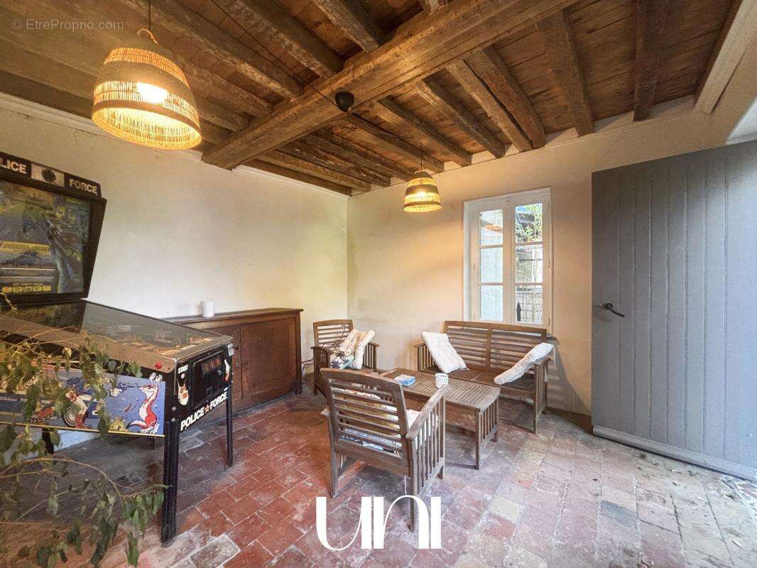 Maison à SAINT-PIERRE-SUR-DIVES