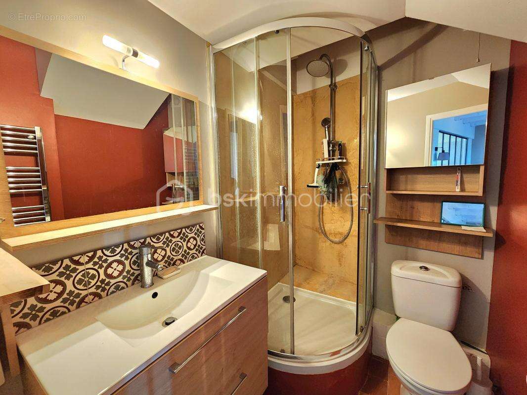 Appartement à CADENET