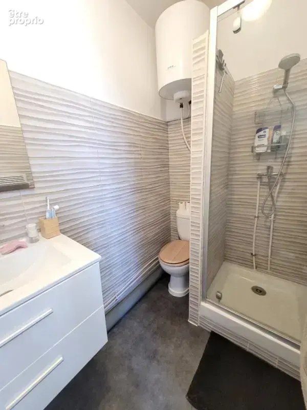 Lille rue Mattéoti Appartement avec 1 chambre - photo 5
