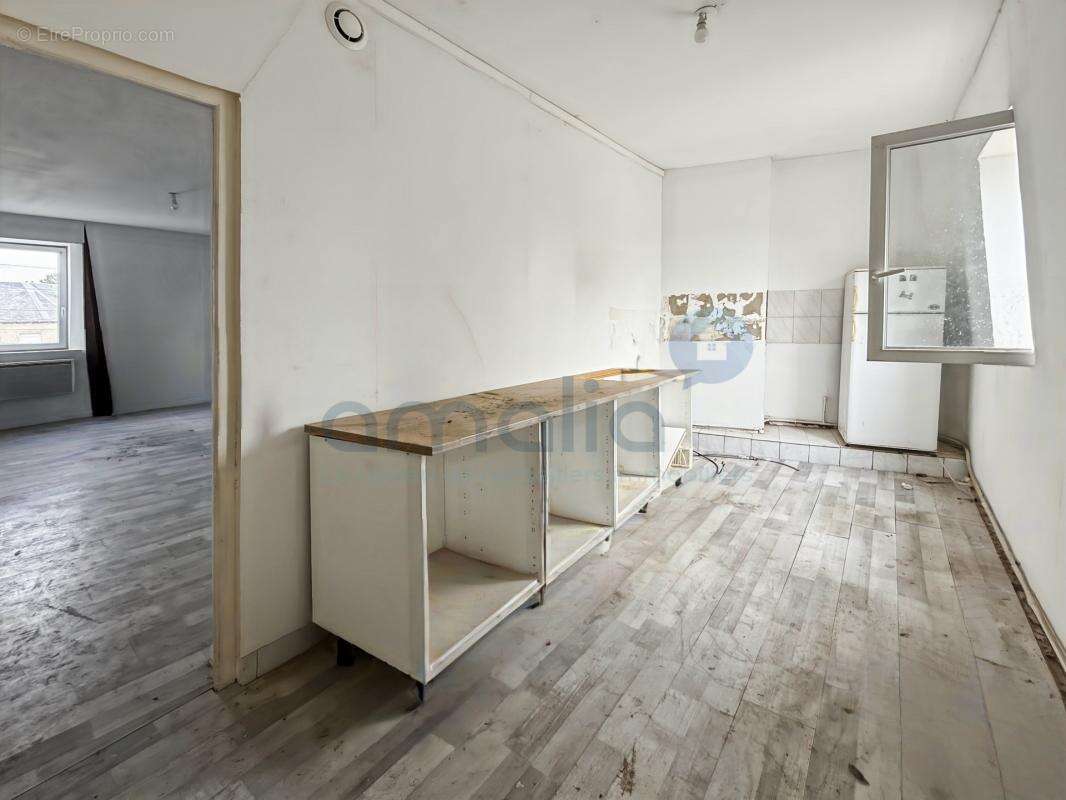 RENTABILITÉ EXCEPTIONNELLE - 5 Lots dans un Immeuble de Rapport - Cambrai - photo 5
