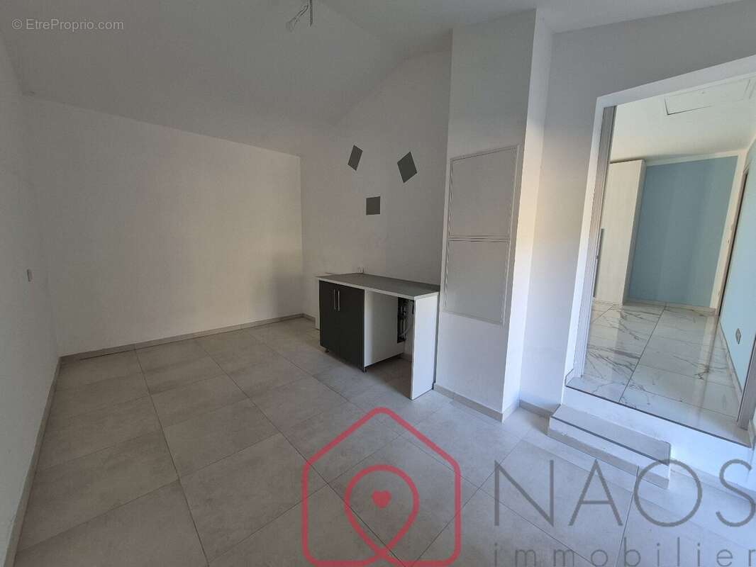 Maison à VILLENEUVE