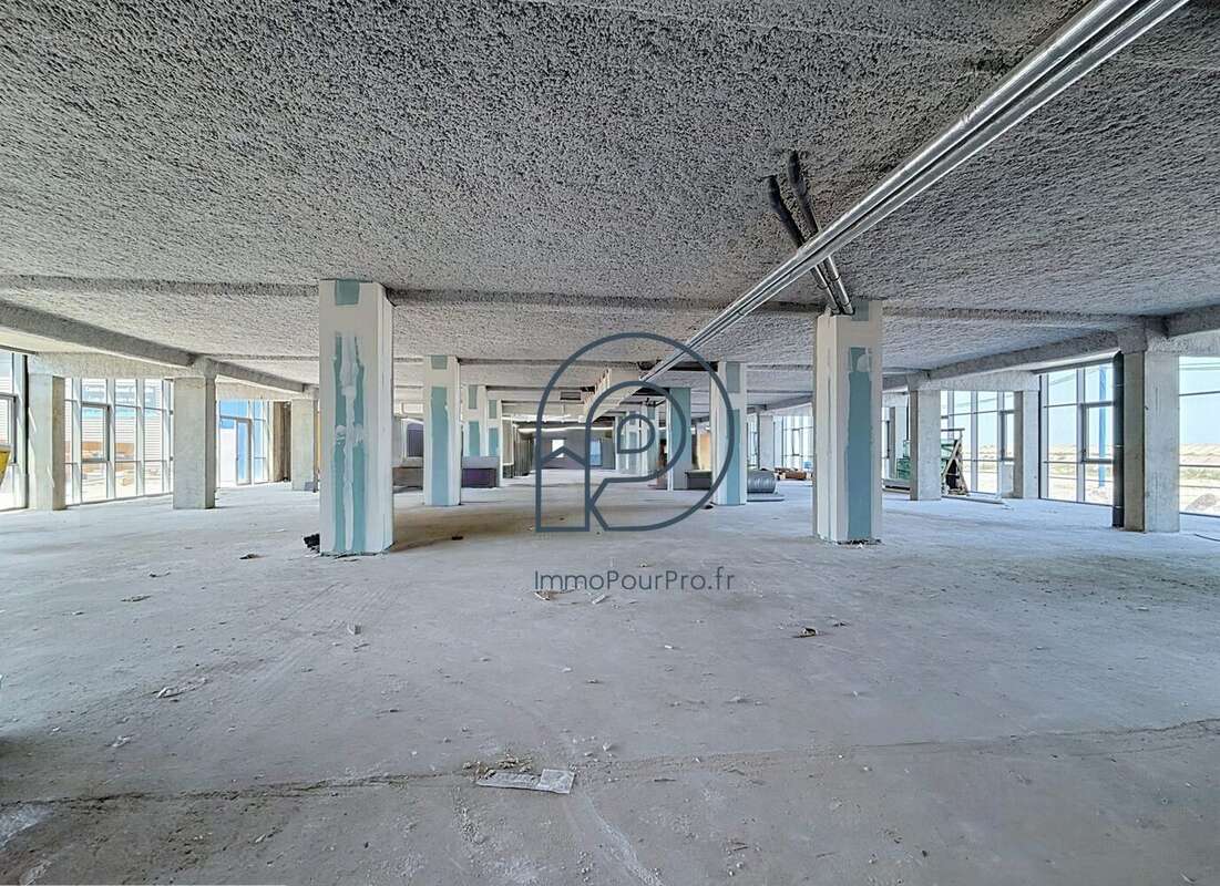 Commerce 941 m² à Dunkerque  - photo 3
