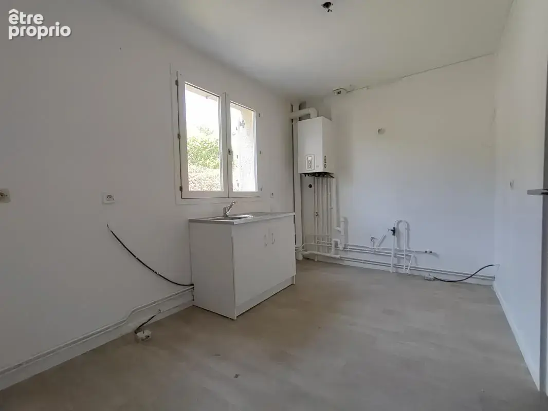 Maison T4 76m² - Rieux - 7561.1.6.6 - photo 4