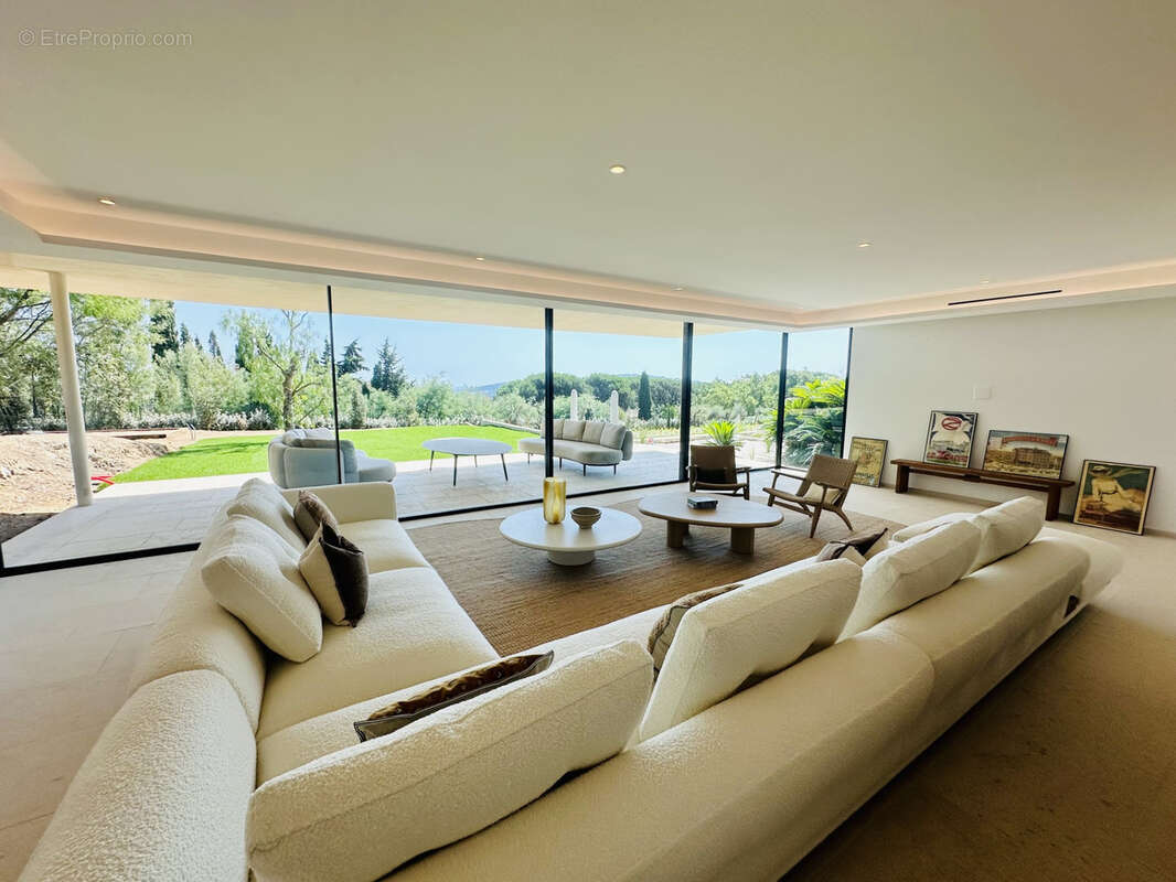 Maison à RAMATUELLE