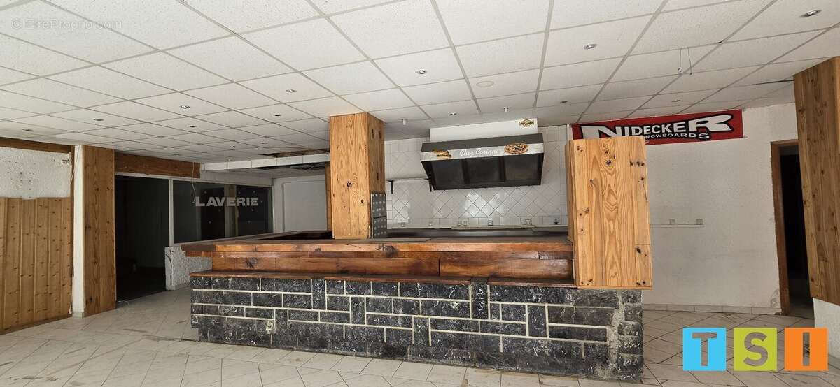 Commerce à GOUAUX-DE-LARBOUST