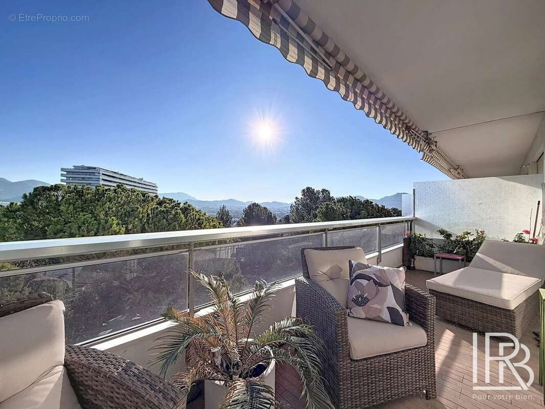 Appartement à MARSEILLE-8E