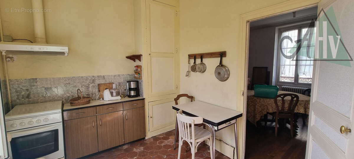Maison bourgeoise - 150 m2 - 8 pièces - Provins - photo 9