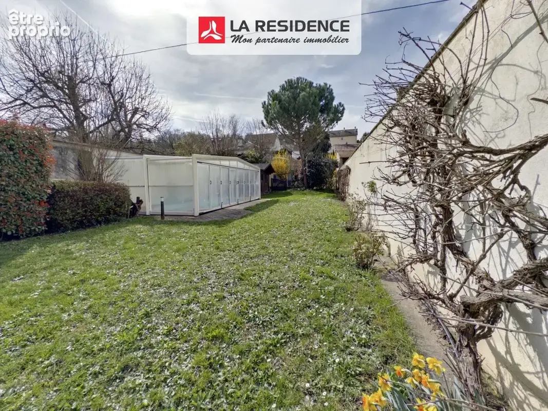 Maison 9 pièces 245 m² à vendre à Maule (78580) - photo 7