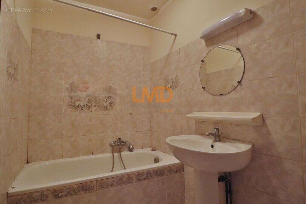 Maison à JONCELS