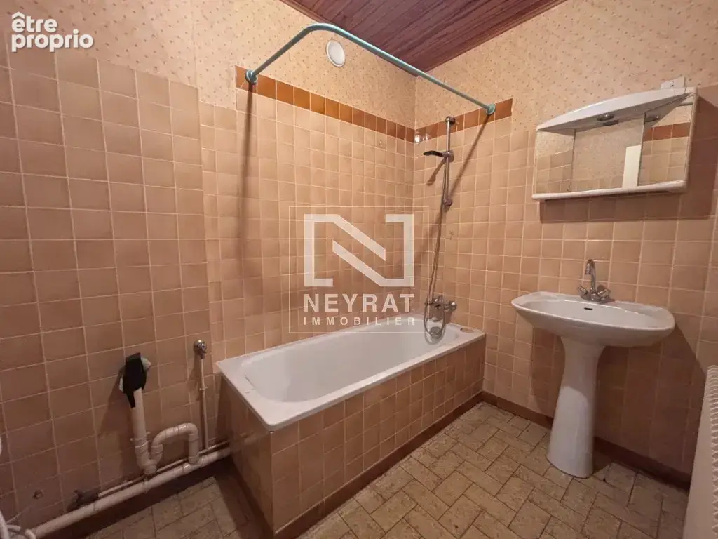 Montcenis (71710) - 127m² - 125000€ - photo 13