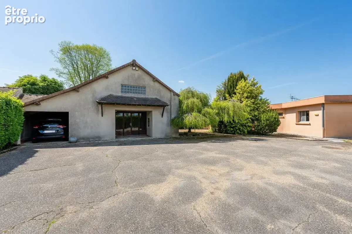 Maison 186 m² à La Grande-Paroisse  - photo 3