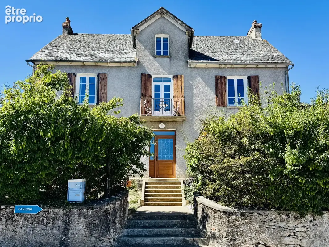 Maison à RIEUPEYROUX