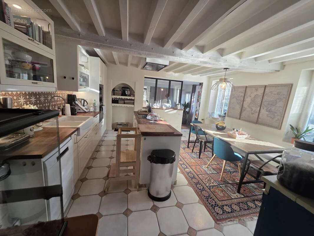 Maison à LA BOISSIERE-ECOLE