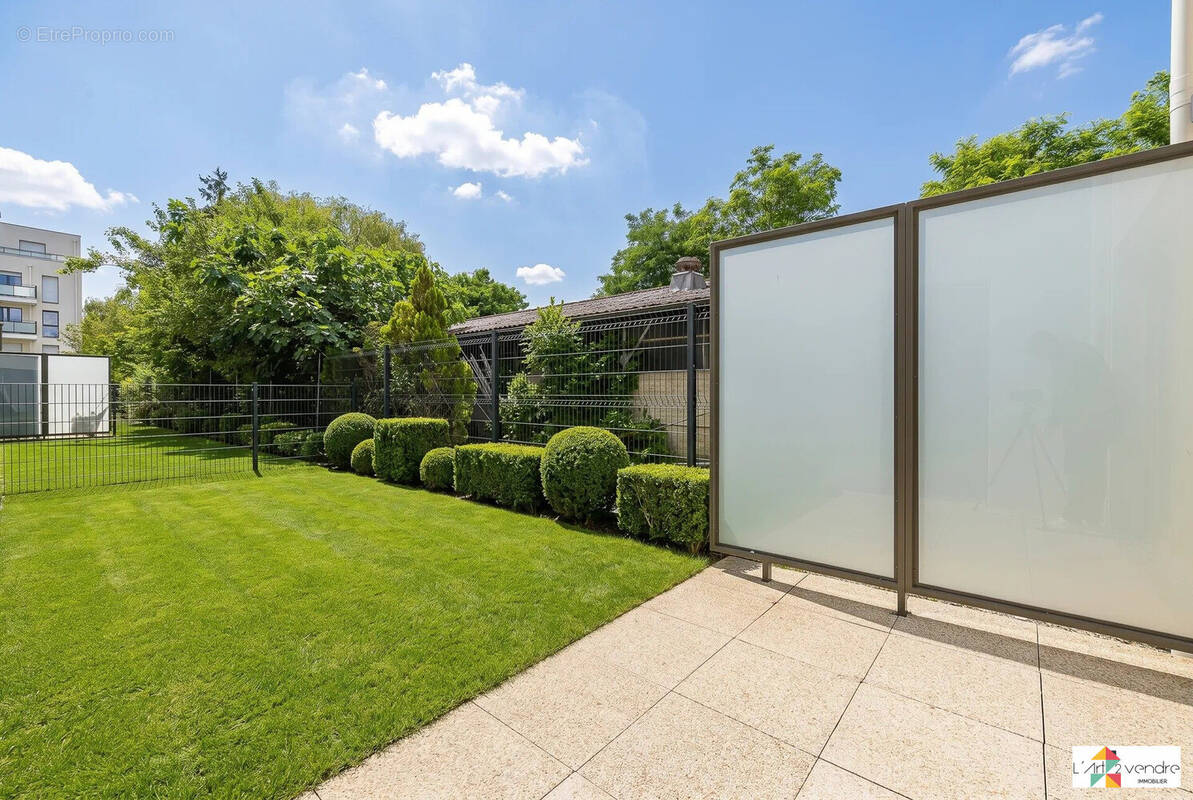 Appartement à MOISSY-CRAMAYEL