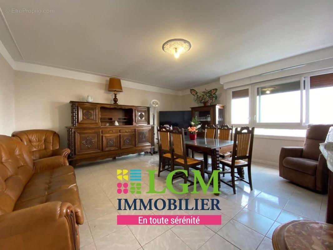Appartement à SARCELLES