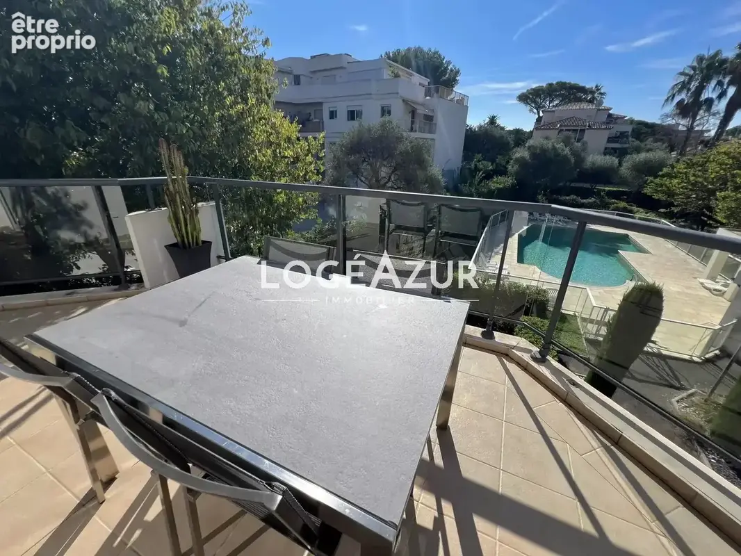 Vente appartement juan les pins - 2 chambres - parking - garage - cave - piscine - photo 4